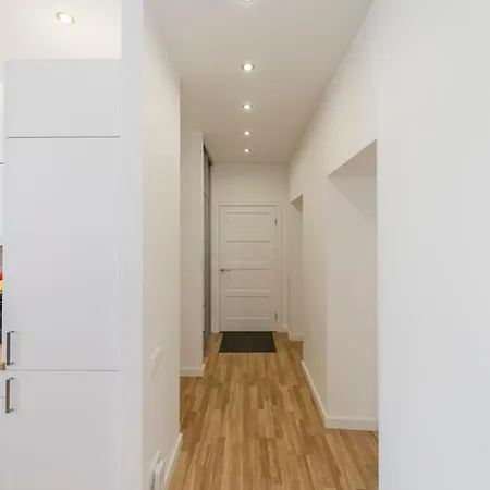 Families & Groups 3 Bedrooms Free Parking ריגה